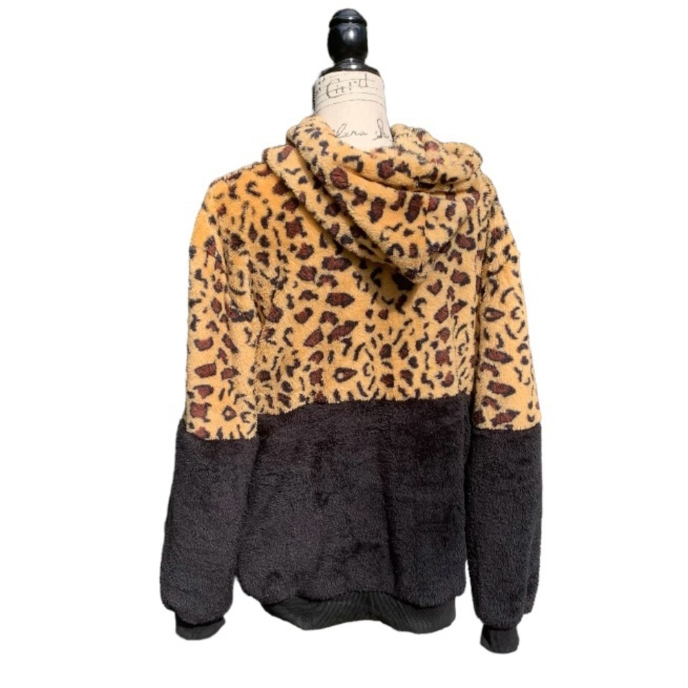 LEOPARD Print & Black Faux Fur Plush Sherpa Hoodie Sweatshirt Women’s Size Large - Picture 4 of 10